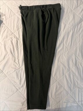 Men's forest green Fleece Jogger Pants with Drawstring Waist